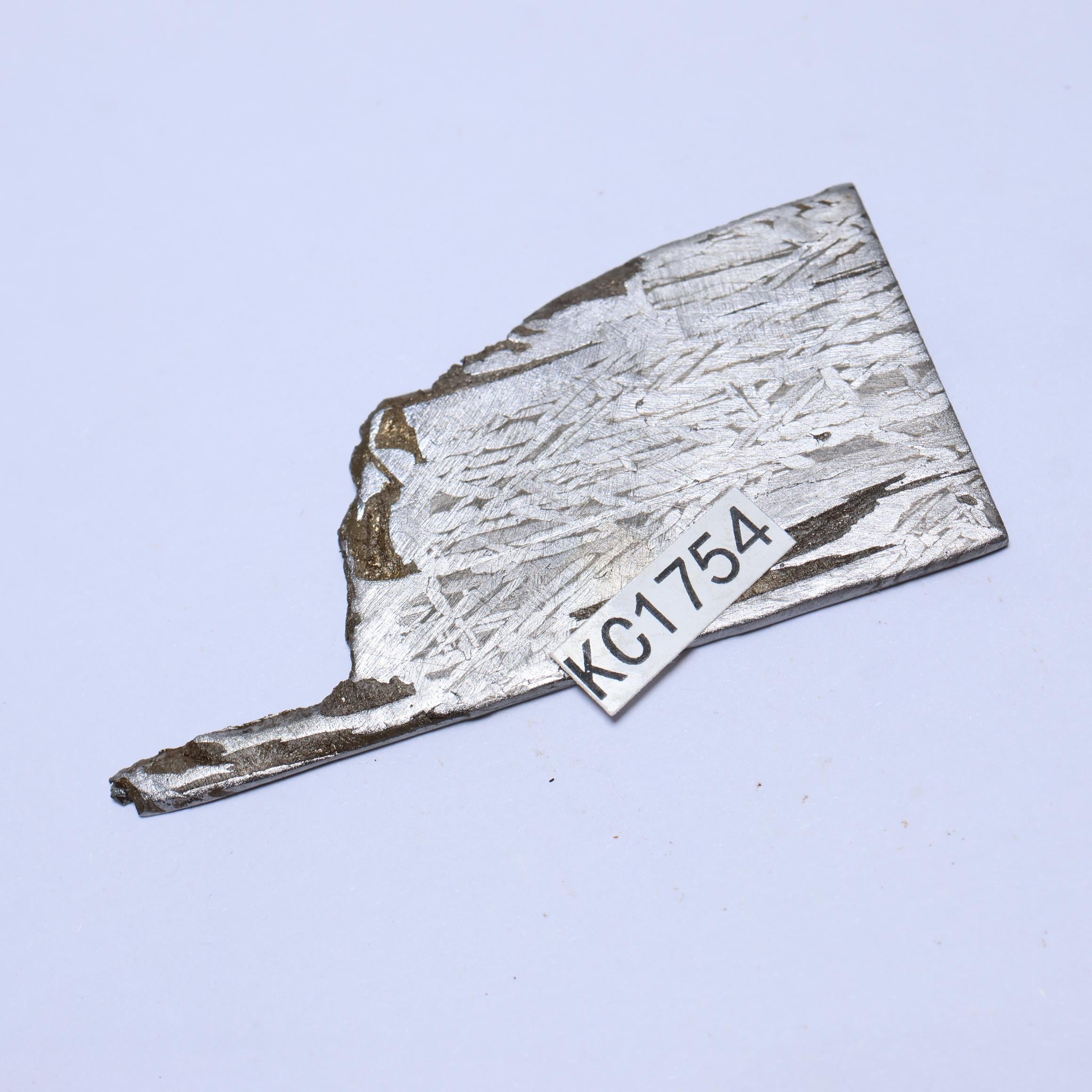 21g ムオニオナルスタ鉄隕石標本: 天然ウェステンデン パターン