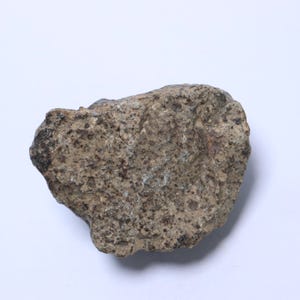 79g  Meteorite specimen/NWA meteorite/Natural chondrite/ from northwestern Africa/  gift/ specimen/collection  KC2077