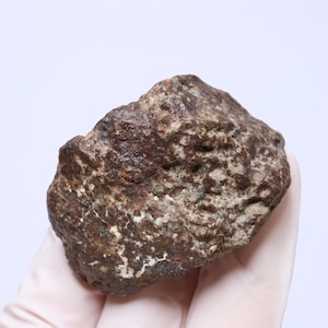 54g NWA Chondrit Meteorit Specimen: Natürlicher NW Afrika Fund KC1715