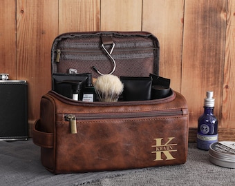 Neceser de cuero personalizado para hombre, regalo para padrinos de boda, neceser de cuero, neceser de viaje, regalo de aniversario para él.