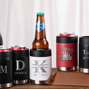 Trauzeugen kundenspezifischer Metalldosenkühler, personalisierter Bierdosenhalter graviert, Junggesellenabschiedsgeschenk für ihn, monogrammierter Bierdosenkühler