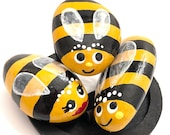 Bee Painted Rocks Animals - Animal Painted Rocks -  Bee Lover Gift - Cute Painted Stone - Rock Animals - Hand Painted