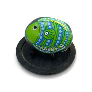 Fish Hand Painted Rocks - Beach Painting - Dot Painting - Fish Painted Rock Animals - Painted Florida Rock - Beach Decor for Home