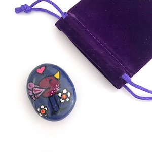Birds Painted on Rock - Tableau Galet Oiseau - Hand Painted Rock Animals - Cute Painted Stone - Bird Art on Rocks - Fun Painted Rocks