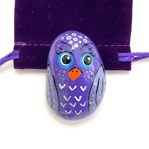 Small Hand Painted Purple Owl - Painted Stone Owl Gift - Cartoon Handpainted Rocks - Rock Animals - Cute Painted Stone