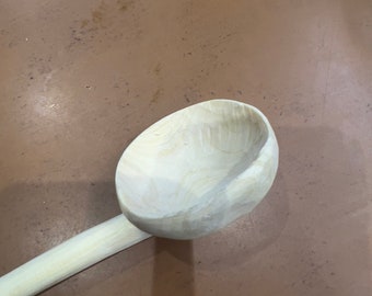 Handcrafted Moroccan wooden spoon: Authentic charm for your kitchen. Made from natural olive wood. Perfect gift for heritage enthusiasts