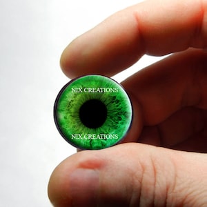 BJD Glass Eyes - Green Human Doll Eyes Handmade Glass Cabochons 8mm 10mm 12mm 13mm 14mm 16mm 18mm 20mm 25mm 30mm
