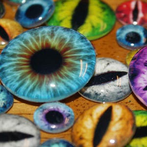 50 Assorted Glass Eyes Handmade Glass Cabochons Pick the Size image 3