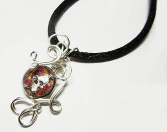 Wire Wrap Floral Skull Glass Cameo Pendant with Necklace