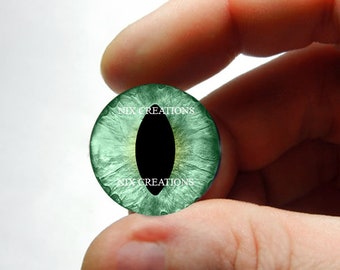 Glass Eyes - Green Glass Cat Eyes Taxidermy Eye Cabochons 8mm 10mm 12mm 13mm 14mm 16mm 18mm 20mm 25mm 30mm