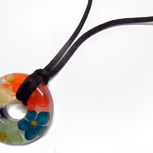 Resin Flower Donut Pendant - Floral Spring Fling with Adjustable Necklace - SF5