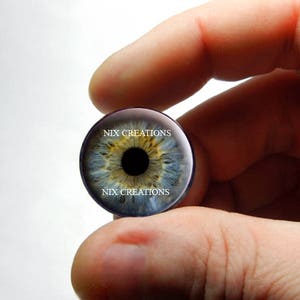 Yeux en verre - Cabochons en verre faits à la main pour poupée humaine bleu réaliste taxidermie yeux pour steampunk - La paire ou l'unité - Vous choisissez la taille