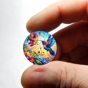 Cabochão de design de vidro manchado de beija-flor de vidro para joias, pingentes, brincos em branco - 8 mm 10 mm 12 mm 13 mm 14 mm 16 mm 18 mm 20 mm 25 mm 30 mm
