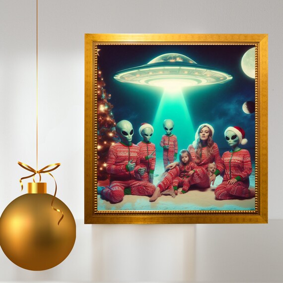 Funny Alien Family Christmas Art Print Best Holiday Gifts