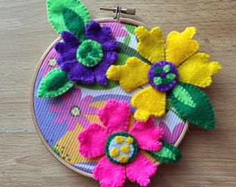 Flower power hoop