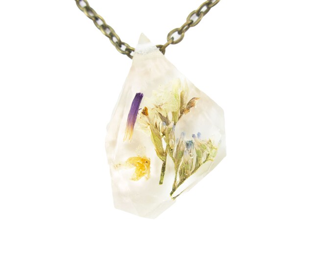 Tiny Flower Eco Resin Necklace