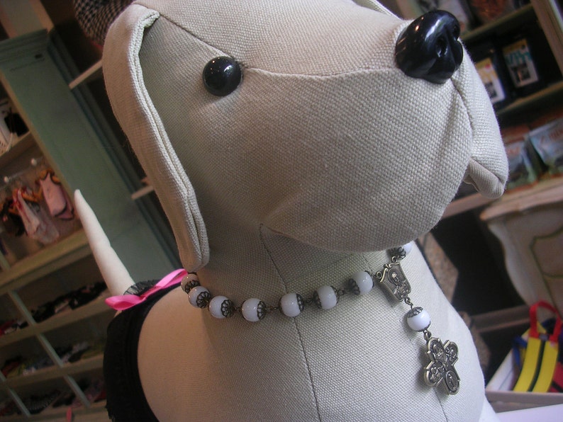 Beaded Necklace Collar For Dogs Photos