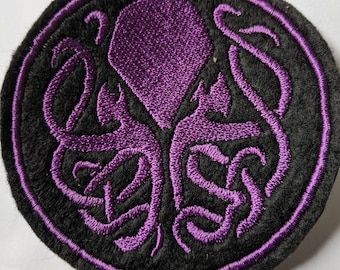 Cthulu embroidered patch purple