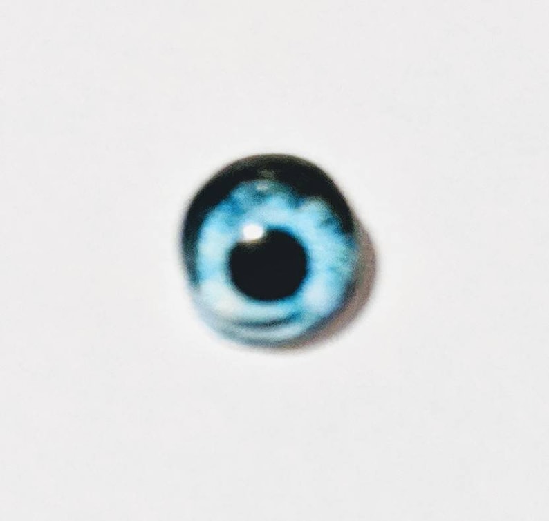 One pair of glass eyes with metal posts 6mm 12mm various colours Bild 5