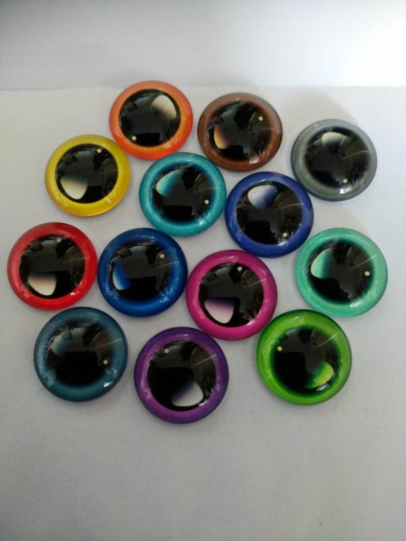 One pair of glass cabachon eyes various colours and sizes image 1