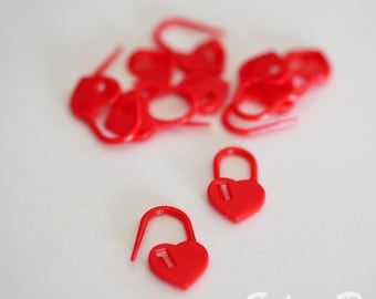 Lot of 10 HEART-shaped red stitch markers for crochet