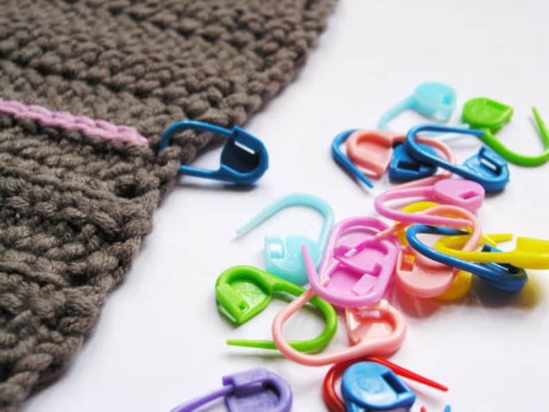 20 locking stitch markers for crochet style B Etsy