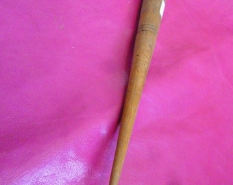 Antique french spindle A11 - to spin yarn - vintage from France