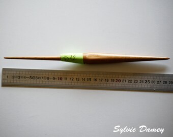 Antique french spindle D5 - to spin yarn - vintage from France