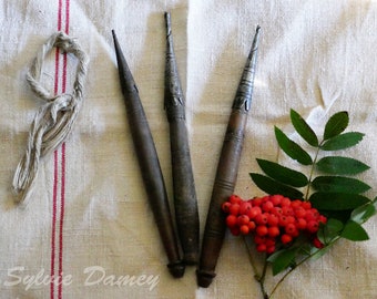 Choose your antique french spindle with metal cap * RARE find * - to spin yarn - vintage from France