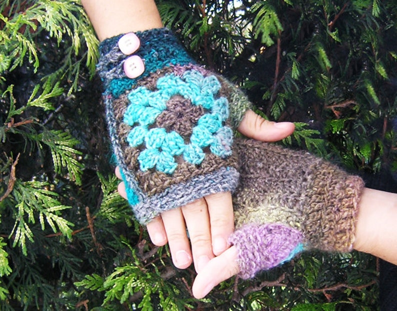 CROCHET PATTERN Granny mitts Tutorial in PDF to crochet granny square fingerless gloves with Noro Silk Garden yarn image 1