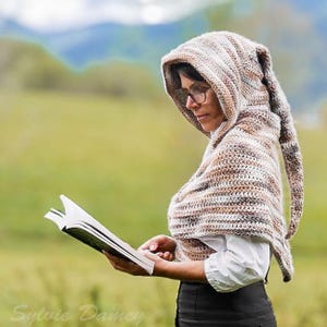 PATRON de châle à capuche au CROCHET, le châle de Claire "Sassenach" dans Outlander, capuche sorcière fée