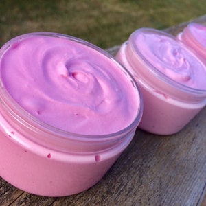 Snow Fairy type Cream Soap 4oz. Whipped Soap. Fluffy Whipped Soap. Vegan Soap. Strawberry Soap. Shower Parfait