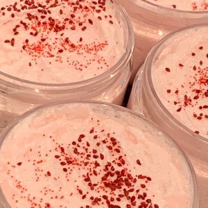 Strawberry Pound Cake Foaming Body Scrub 4 oz. Soap scrub. Strawberry Sugar Scrub. Berry Body Scrub.  Strawberry Poundcake Scrub