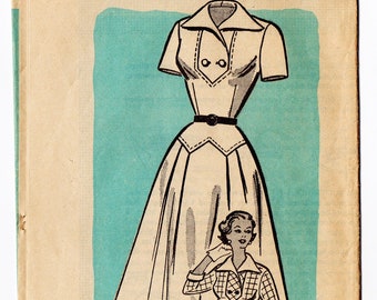 Anne Adams 4733 Misses Dress, Yoked Skirt 50s Vintage Sewing Pattern Size 14 Bust 32, Wing Collar, Shaped Front Yoke, Short or 3/4 Sleeve