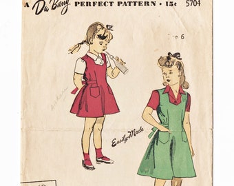 Du Barry 5704 Girls Jumper, Blouse 40s Vintage Sewing Pattern Size 6 Chest 24 Easy To Make, Shaped Neckline, Sundress