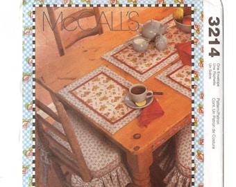 McCall's 3214 Kitchen Accent Accessories 2001 Vintage Sewing Pattern Uncut Mary Engelbreit Table Linens, Totes, Apron, Chair Cushions