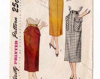 Simplicity 3330 Misses Slim Skirt 50s Vintage Sewing Pattern Waist 26 Hip 35 Straight Skirt, Patch Pockets, Kick Pleat