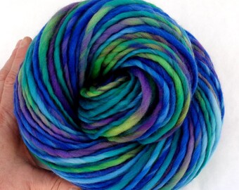 Super bulky hand spun merino single yarn FAIRYLAND II, knitting wool, chunky weaving, felting, for hairfalls, 100g/90m, 3.5oz/100yds