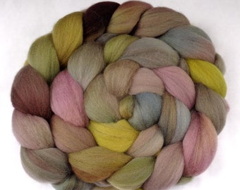 Earthy tones polwarth combed top 18-20 micron, muted brown taupe green gray yellow pink wet felting/spinning/dreads/weaving fiber 100g/3.5oz