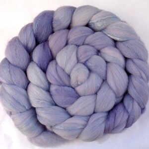 Bluish purple hand dyed merino/silk roving 4.4oz, 20 micron combed fiber in light blue for spinning, felting, dreads, gift, 125g
