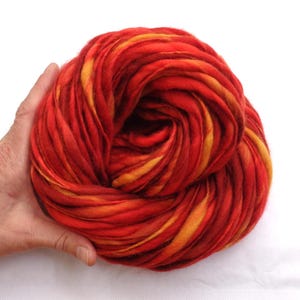 Sunset II handspun thick thin merino knitting yarn, super bulky wool, 100g/64m (3.5oz/71yds), US DDP