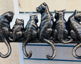 Vintage style bronze effect cats key rack