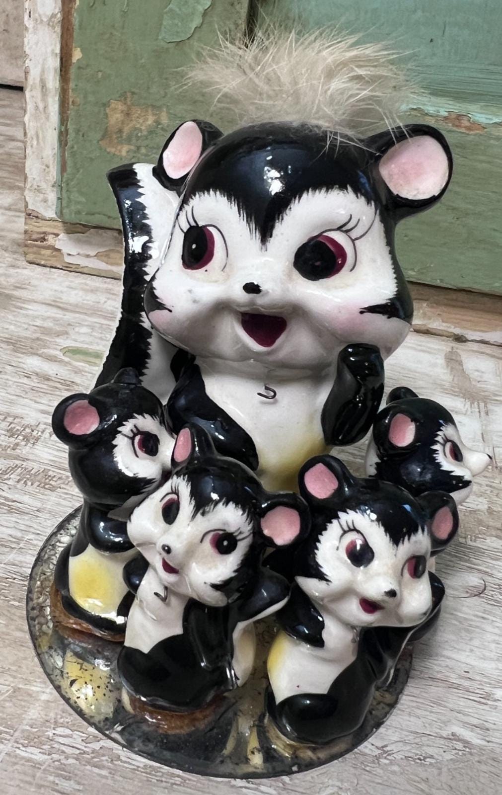 Japan Skunk Figurine - Etsy