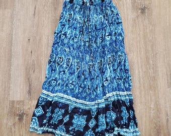 Vintage 90s bohemian blues gypsy broomstick crinkle maxi skirt, size M, Hippie dress, India Rayon Gauze lightweight