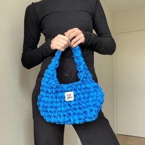 Jilly Bag Shoulder Bag, handmade, crochet image 2