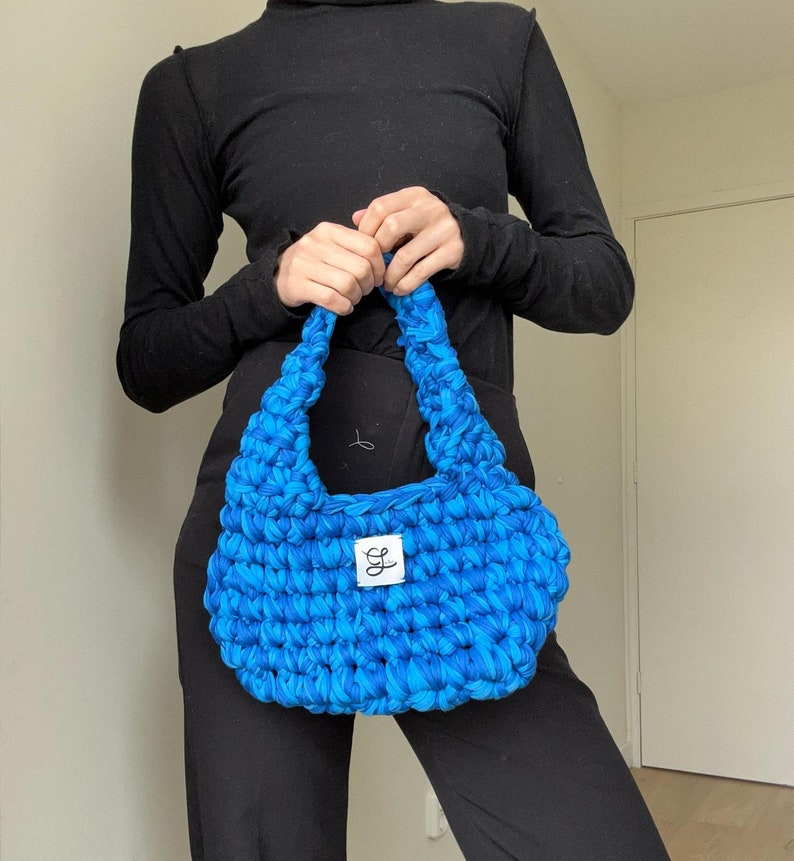 Jilly Bag Shoulder Bag, handmade, crochet image 2