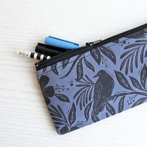 Floral Raven Pen and Pencil Pouch - Handmade Cotton Zipper Bag 画像 1