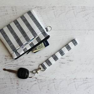 Cartera minimalista - Cartera pequeña de rayas de lino para identificación - Estuche con cremallera y estampado de rayas - Portadocumentos - Juego de llavero y bolso