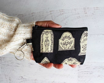 Tombstones and skulls print small black zipper pouch - cute keyring bag - witchy vibes ID holder / Case