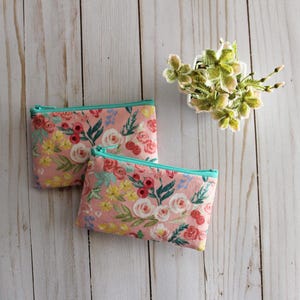 Pink Floral Zipper Pouch: Cotton Change Purse, ID Holder